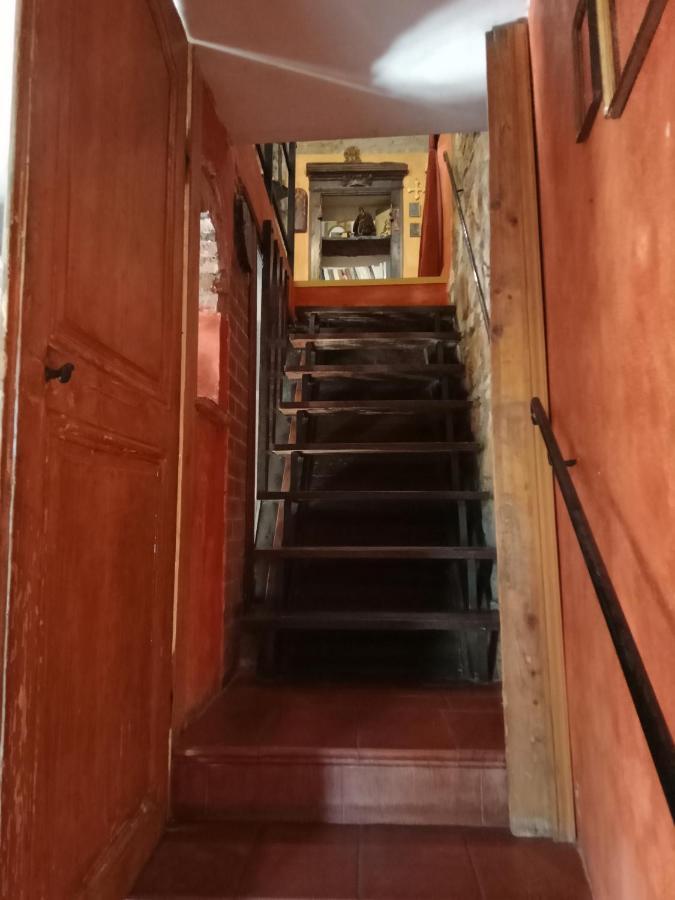 Morelli House Hostal Montalbo Exterior foto
